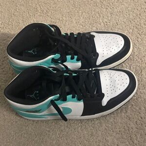 Jordan Athletic Shoes Black White Teal